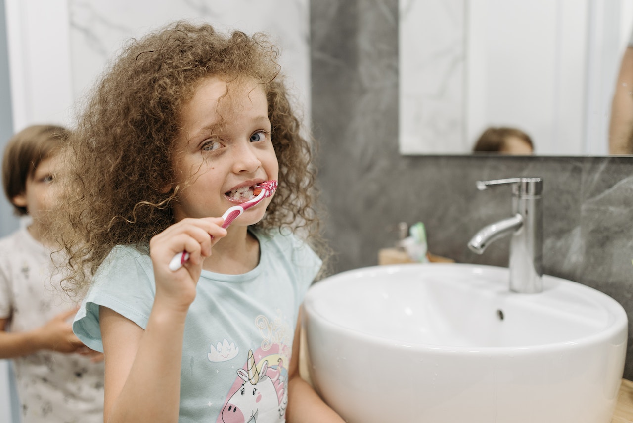 Aparat ortodontyczny dla dzieci – jaki wybrać?